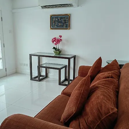 Marina Court Kota Kinabalu Apartment Exterior photo